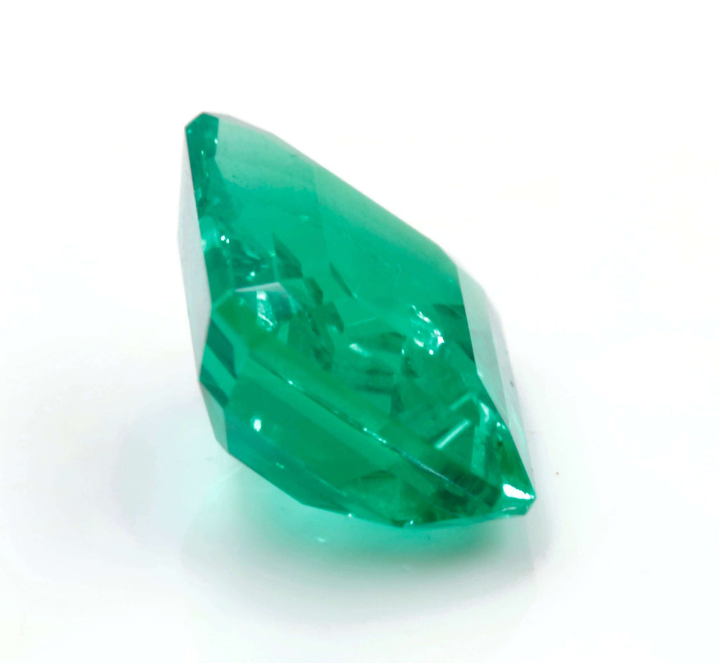 Created Emerald Loose Emerald May Birthstone Faceted Created Emerald Emerald Gemstone Emerald Green Emerald cut 10x8mm 3.24ct SKU:114544-Emerald-Planet Gemstones